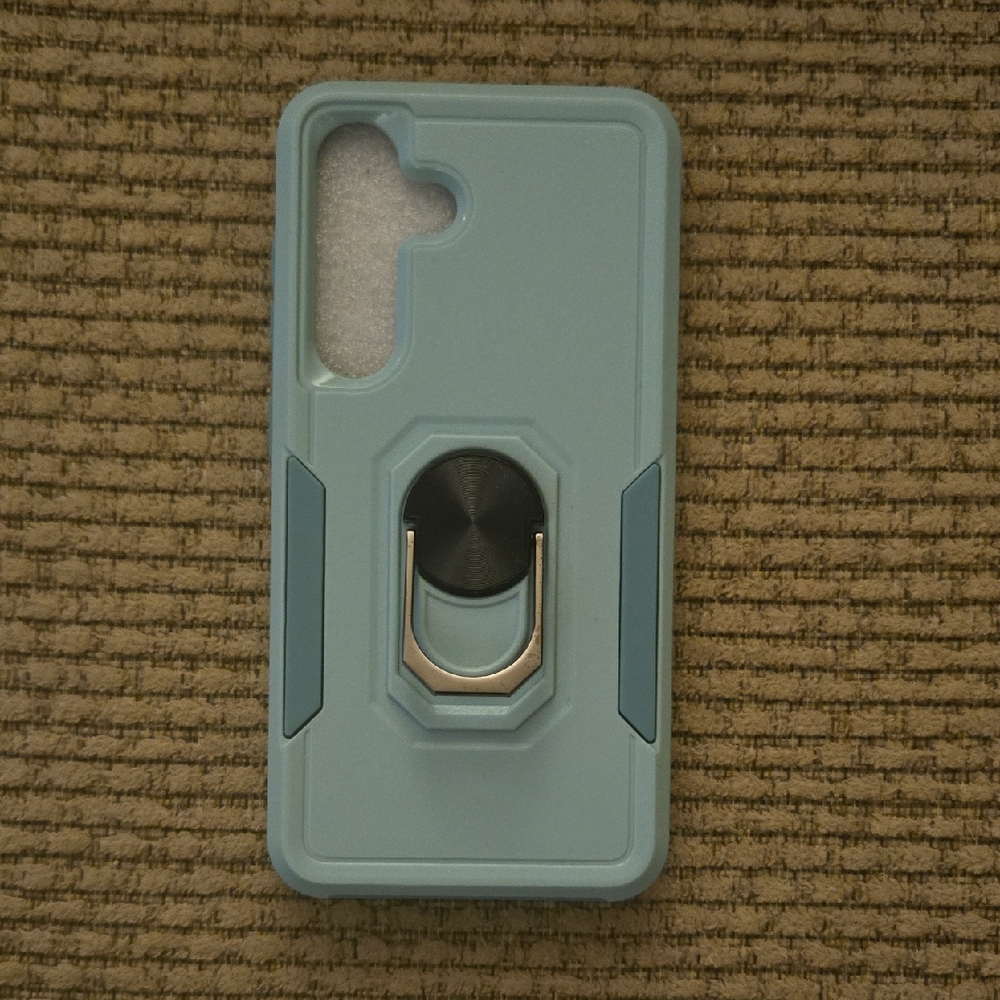 NWOT --S24 Phone Case